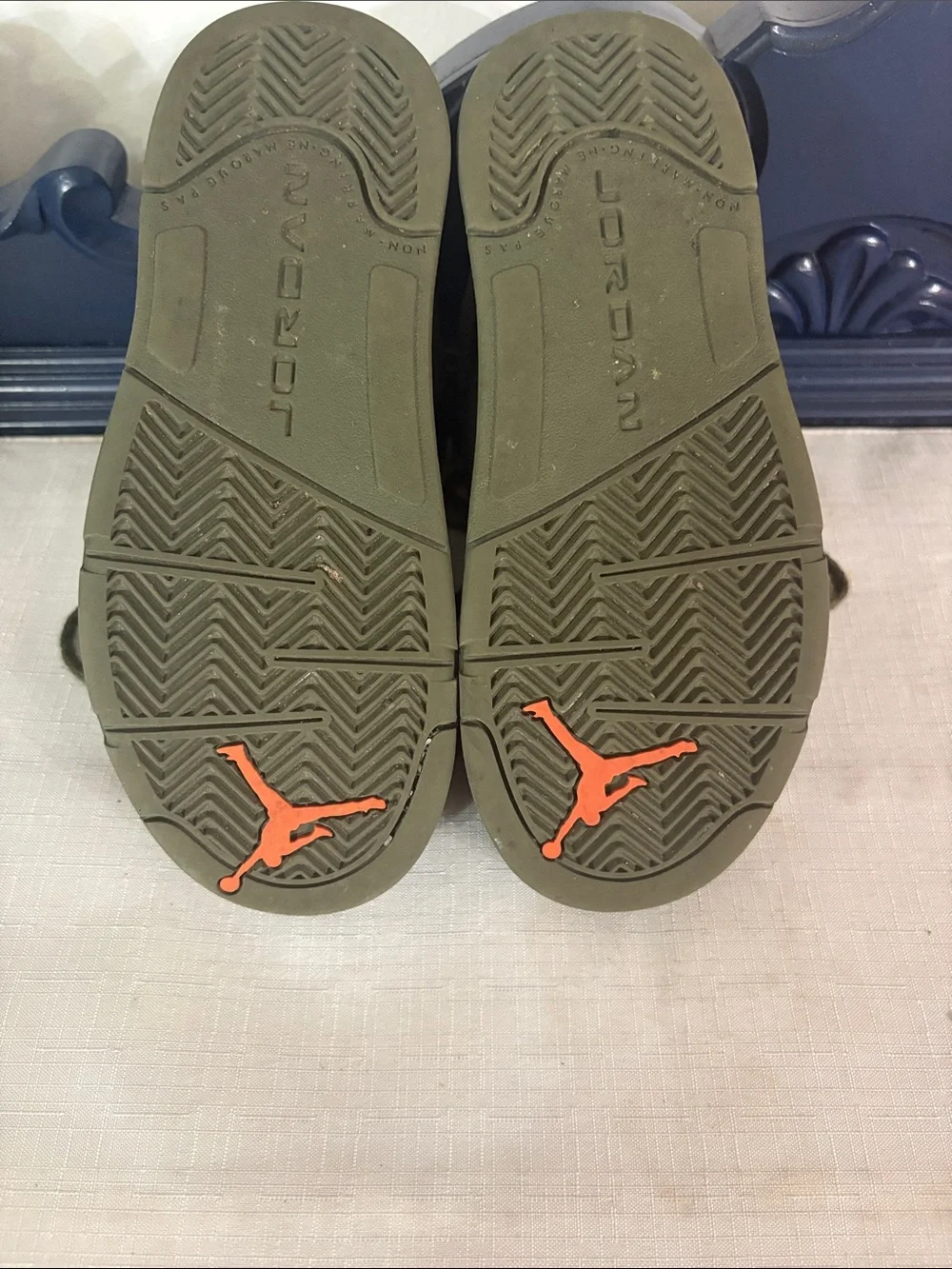 Jordan Kids Olive Green and Orange Air Jordan 5 Retro Sneakers SIZE 12C GUC